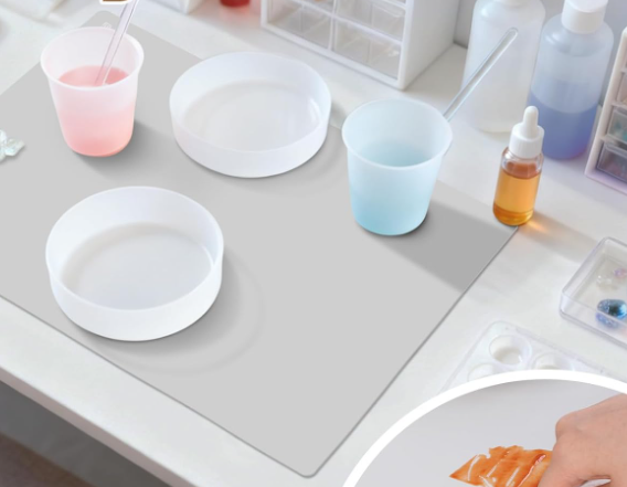 2-piece set of large, thickened silicone countertop trivets for hot pots and cooking utensils