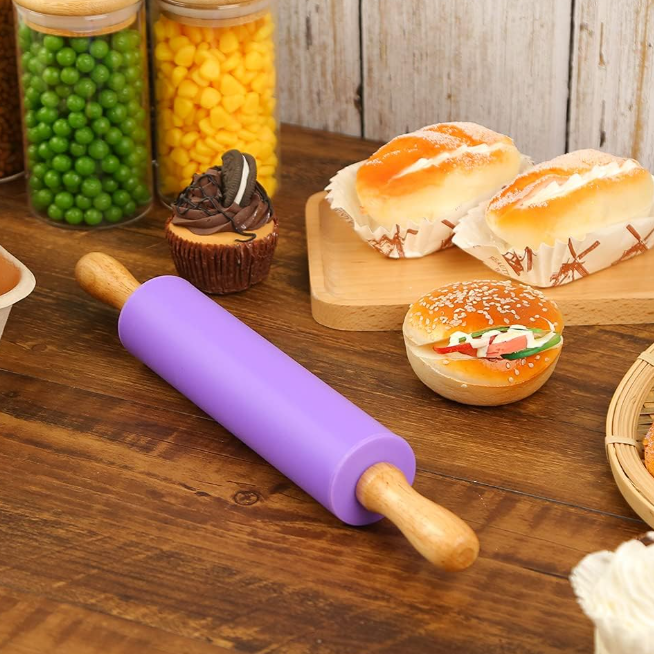 Silicone rolling pin (1 pc) with wooden handles, suitable for pastries, cookies, and dough preparation